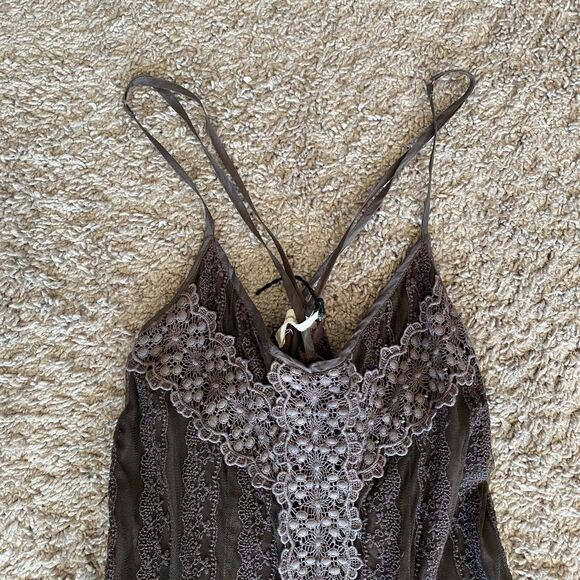 Revolve House of Harlow 1960 Slip Lace Dress Size Small - Picture 3 of 11